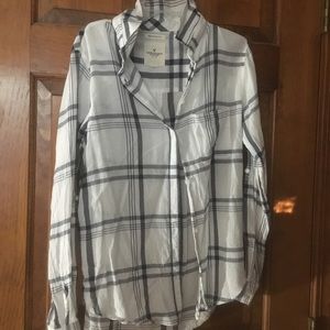 American Eagle White and Black Flannel